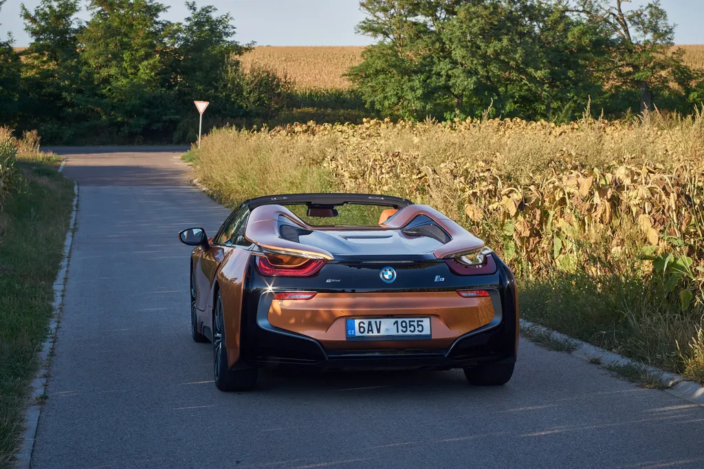 BMW i8 Roadster teszt (2018) 