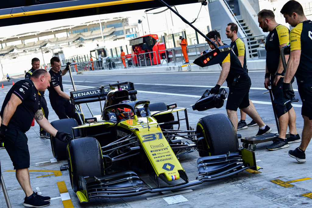 Forma-1, Esteban Ocon, Renault F1 Team, Abu-Dzabi teszt 