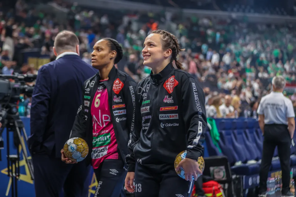 női kézilabda BL Final Four Budapest, MVM Dome,  női kézilabda, Bajnokok Ligája négyes döntő, 2023,  EHF FINAL4 WOMEN 2023, Győr, győri szurkolók, Győri Audi ETO KC–Vipers Kristiansand 