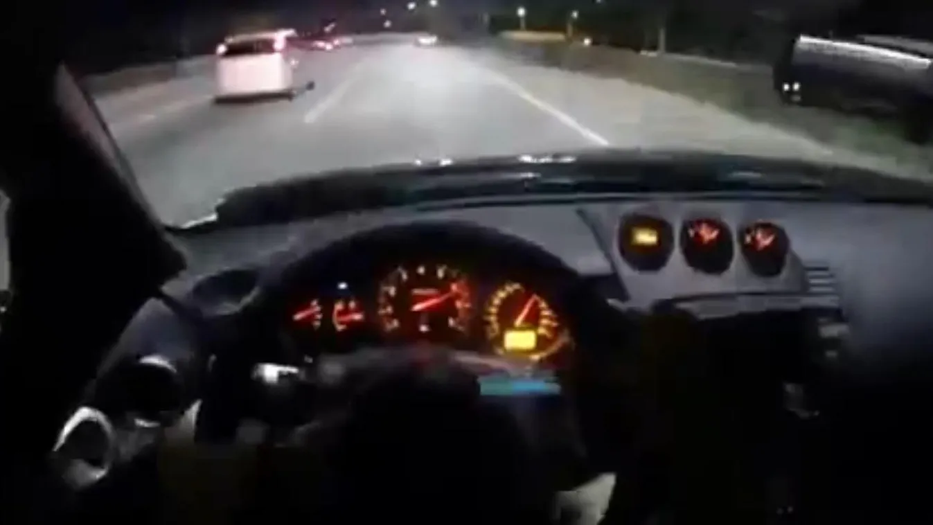 nissan Dangerously speeding 