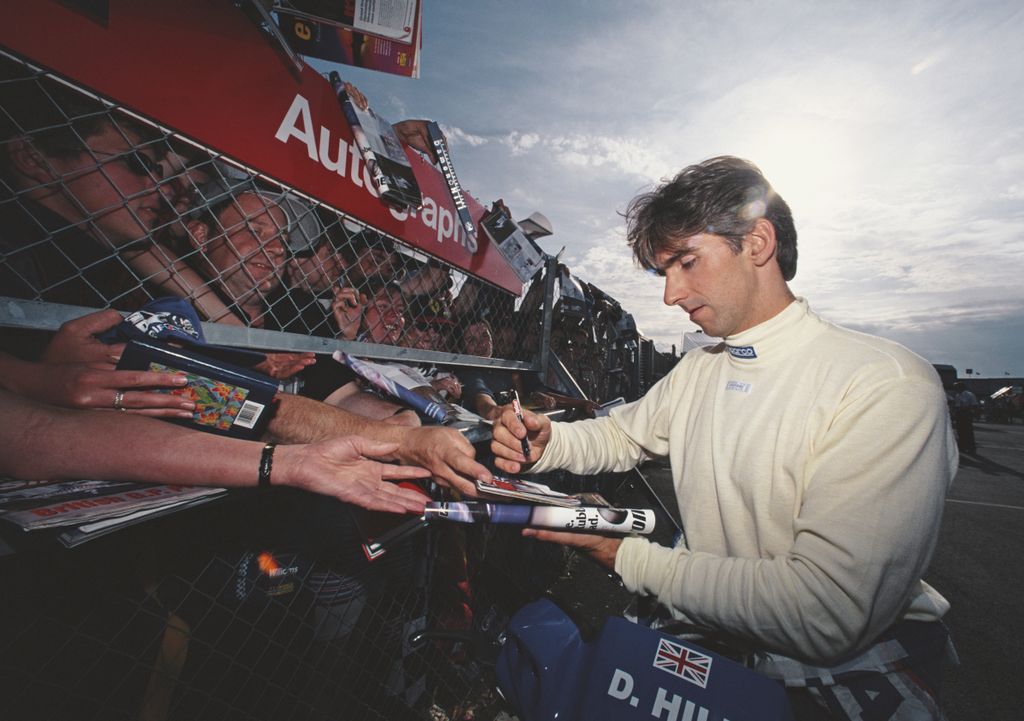 Forma-1, Brit Nagydíj, Silverstone, drukkerek, 1997, Damon Hill 