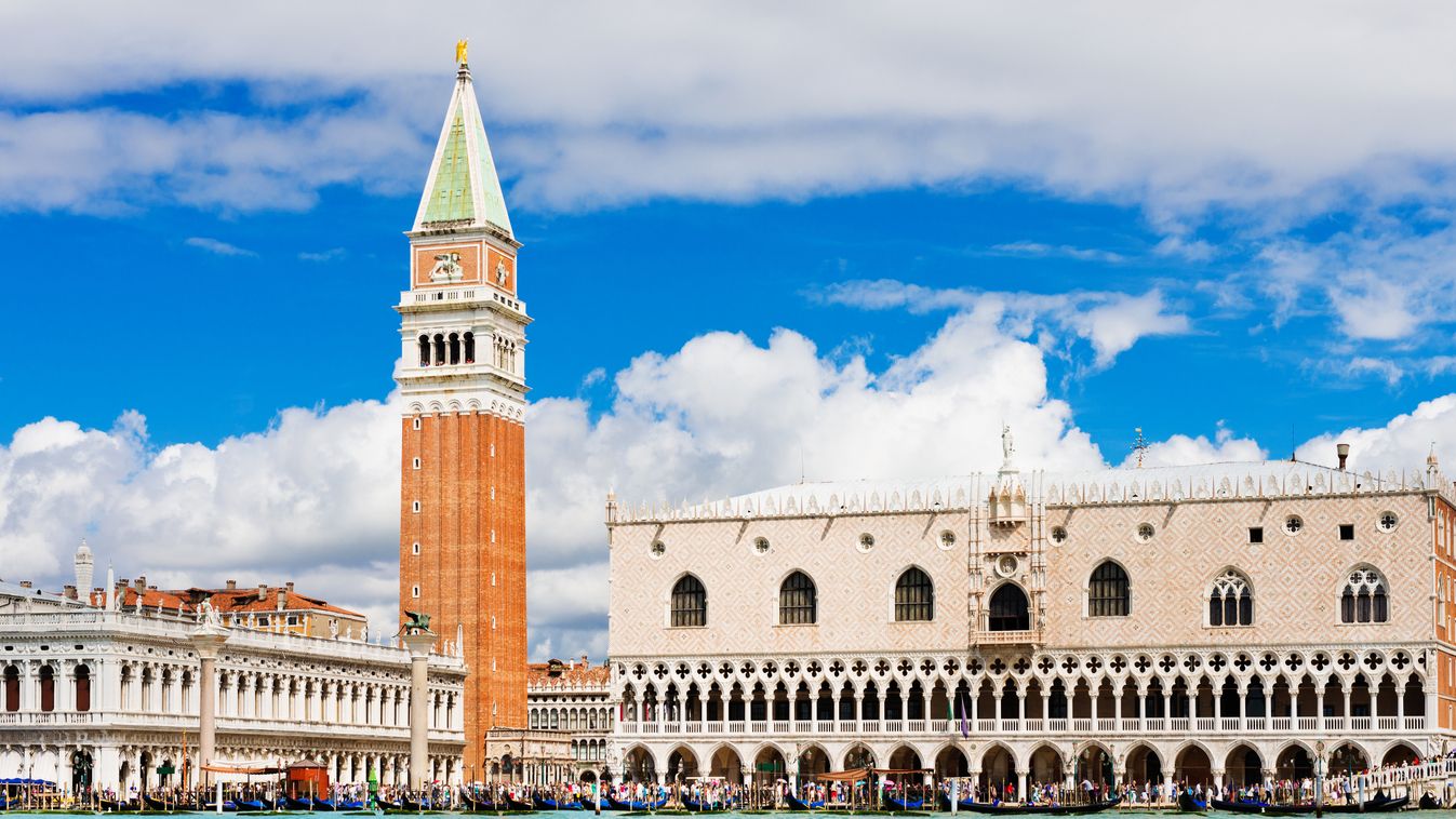 Venice landmark, view from sea of Piazza San Marco or st Mark square, Campanile and Ducale or Doge Palace. Italy, Europe
Velence 