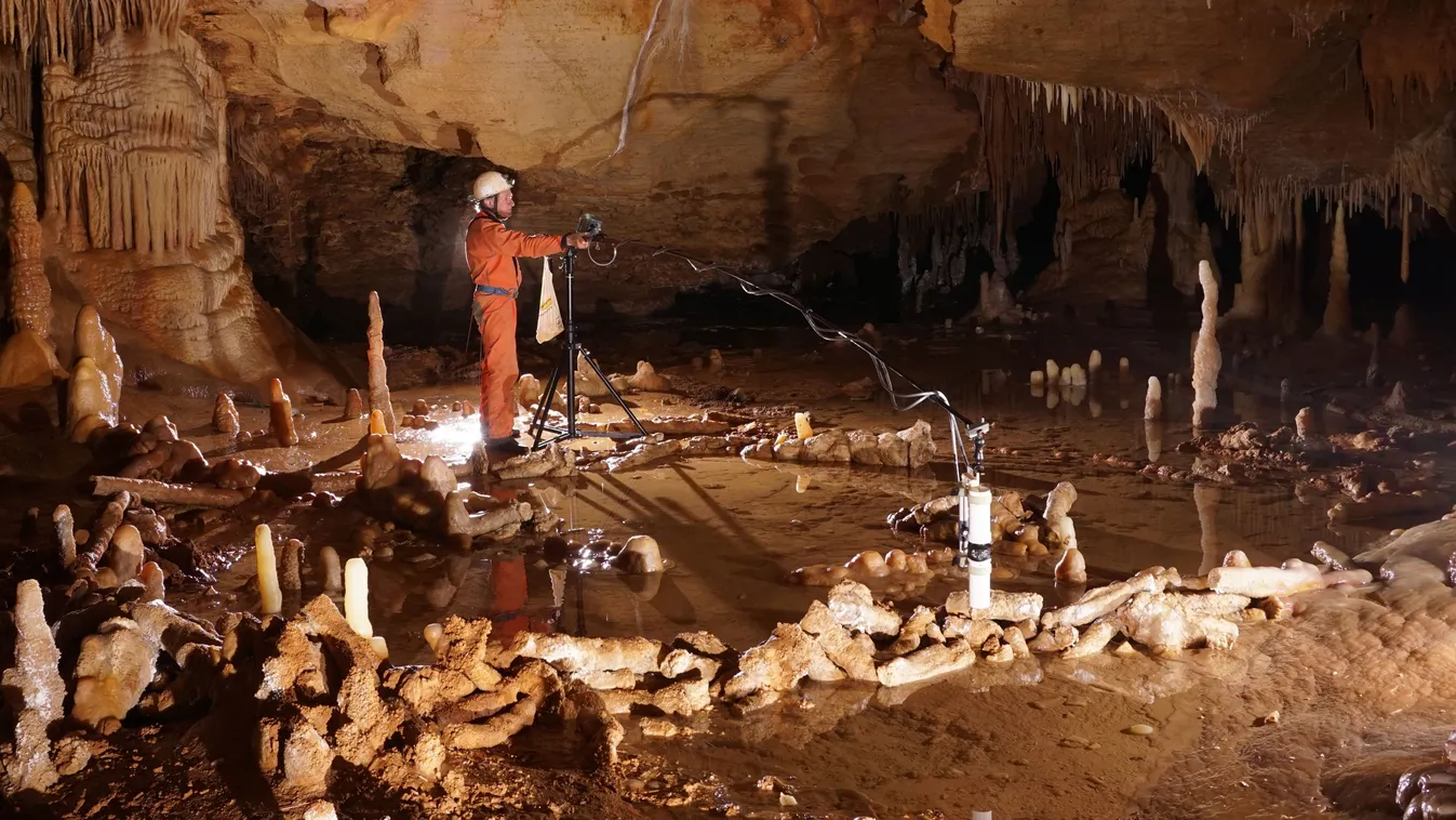 építmény, neandervölgyiek 