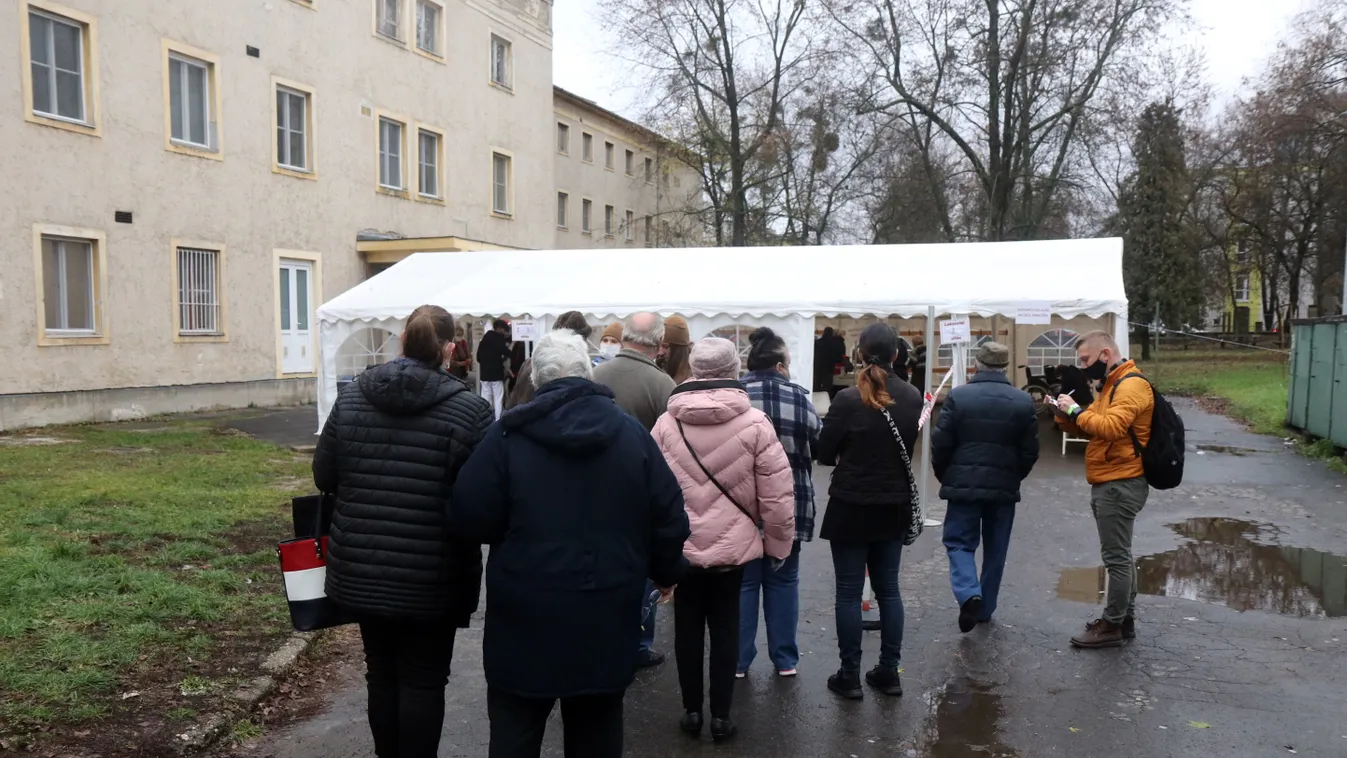 Képeken a meghosszabbított oltási akcióhét első napja, oltás, koronavírus, oltási akcióhét, 2021.11.29. 