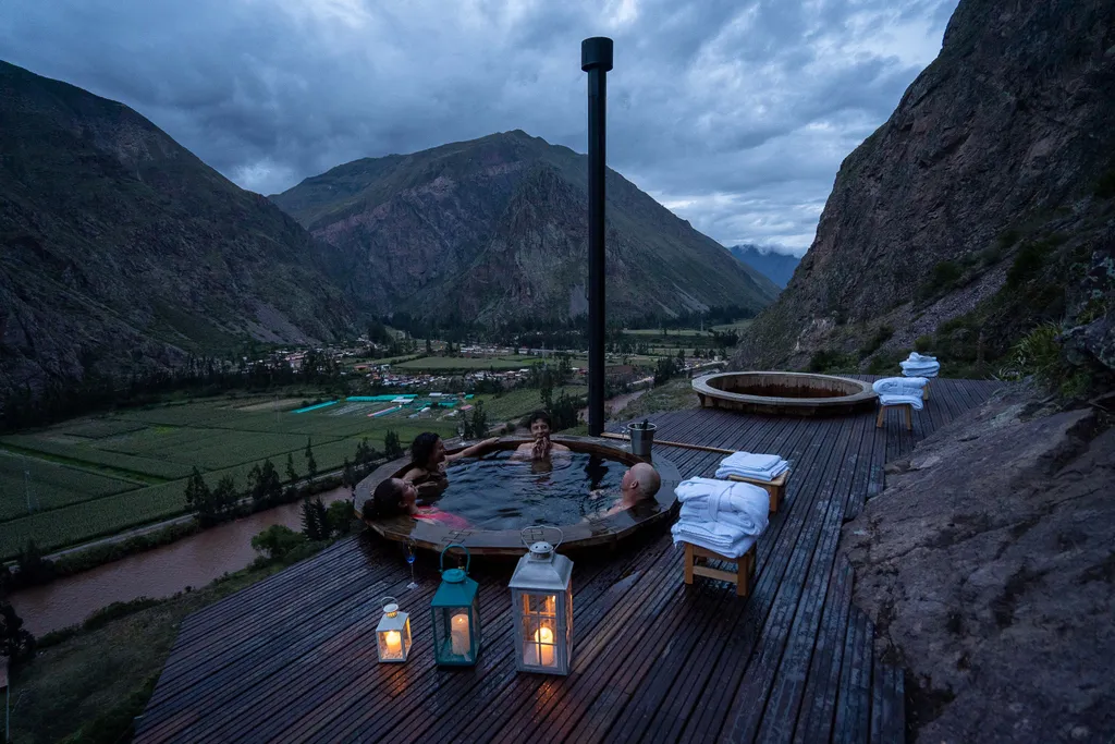 Skylodge Adventure Suites (Cusco, Peru) 