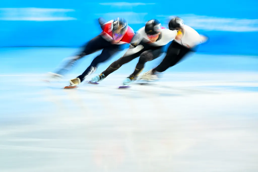 téli olimpia 2022, rövidpályás gyorskorcsolya férfi váltó 5000 méter B döntő 