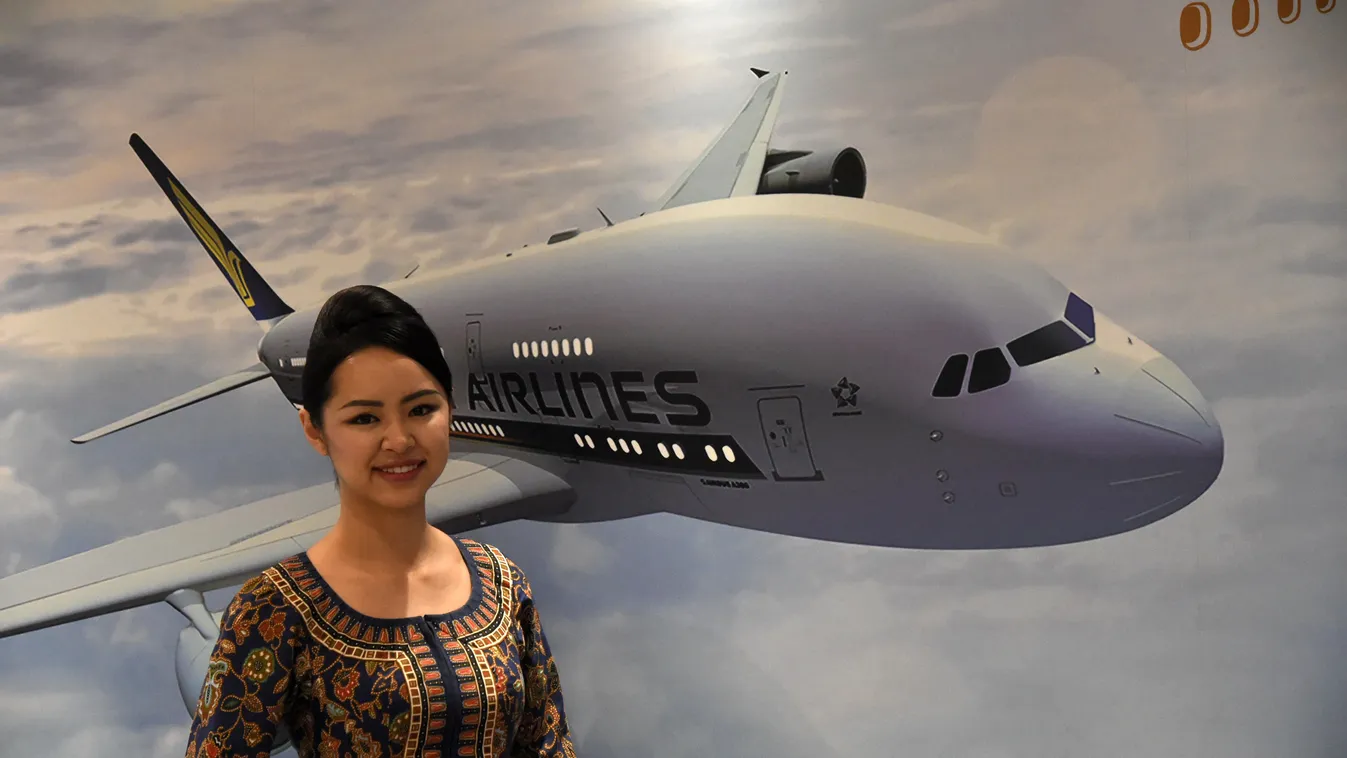 Singapore Airlines, stewardess 