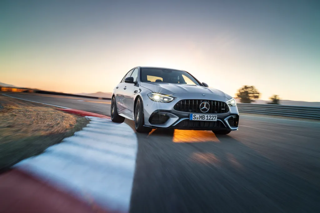 Mercedes-AMG C 63 S E PERFORMANCE 