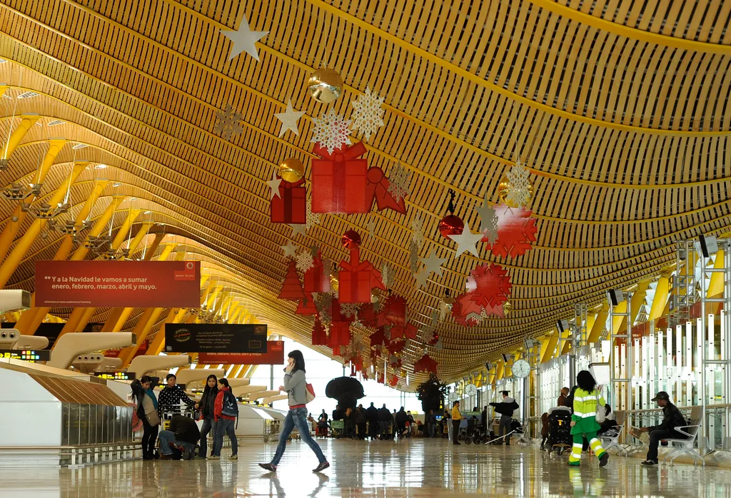 repülőtér  Ez a világ tíz legszebb reptere – galéria 
Madrid-Barajasi repülőtér – Spanyolország 