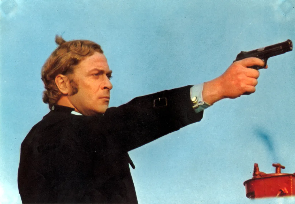 GET CARTER (1971) usa Cinéma pistolet revolver (arme weapon) Horizontal 