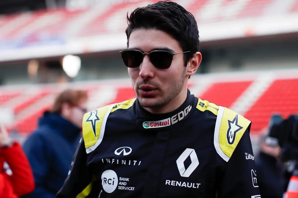 Forma-1, teszt, Barcelona, 1. nap, Esteban Ocon, Renault 