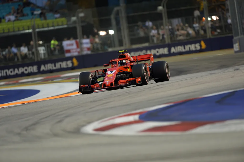 A Forma-1-es Szingapúri Nagydíj szombati napja, Kimi Räikkönen, Scuderia Ferrari 