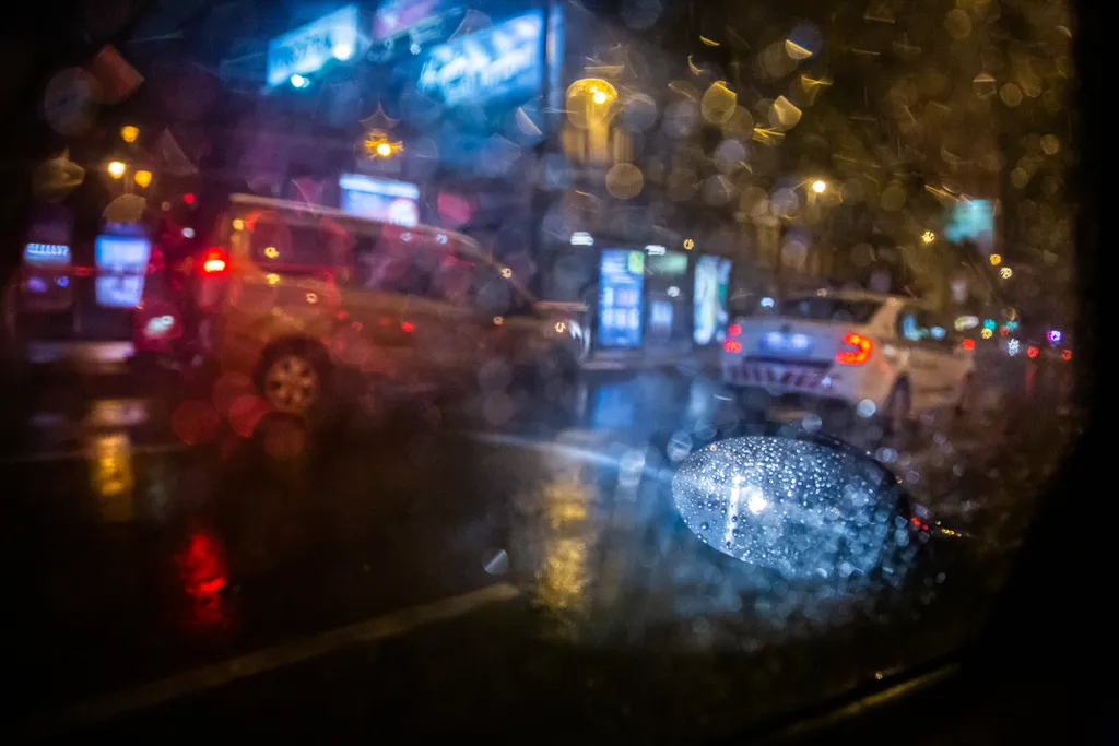 Eső Margit híd
Budapest vihar eső időjárás 