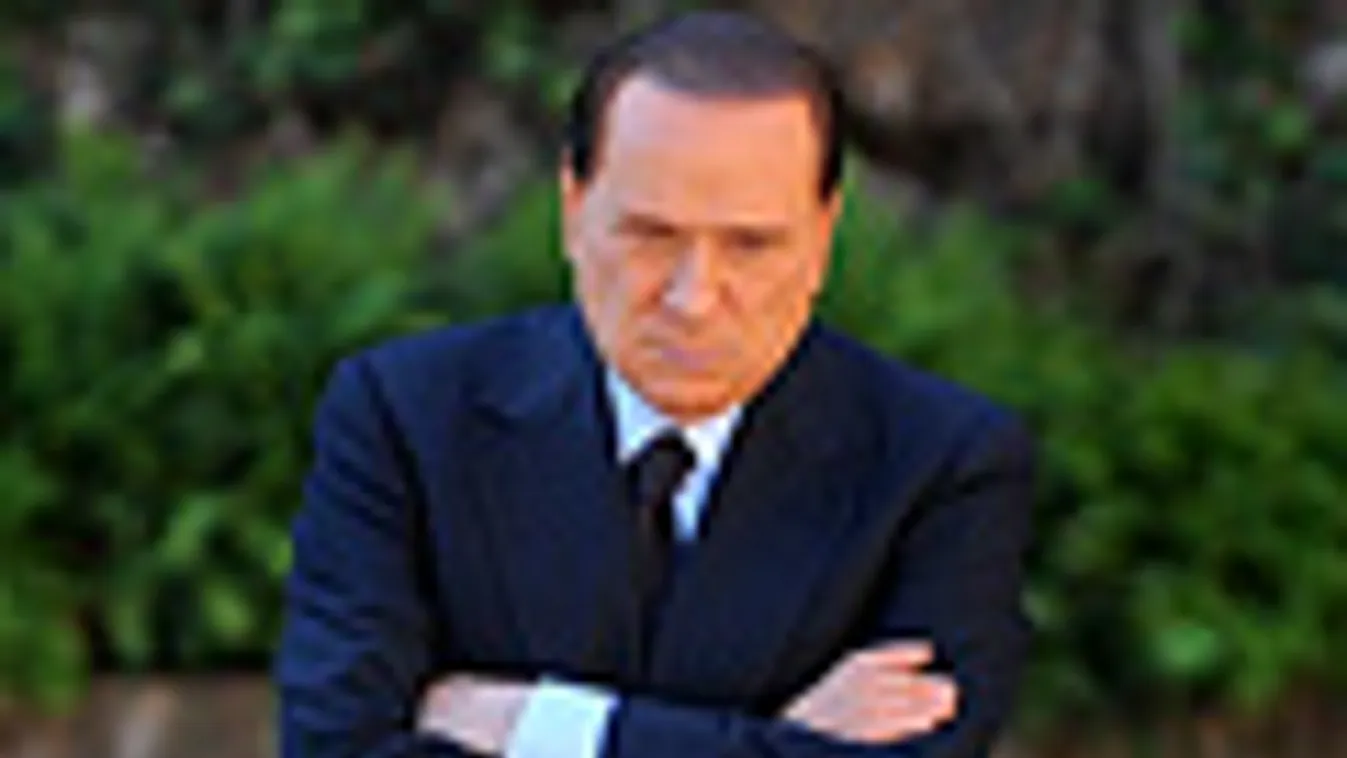 2011 politikai bukásai, Silvio Berlusconi