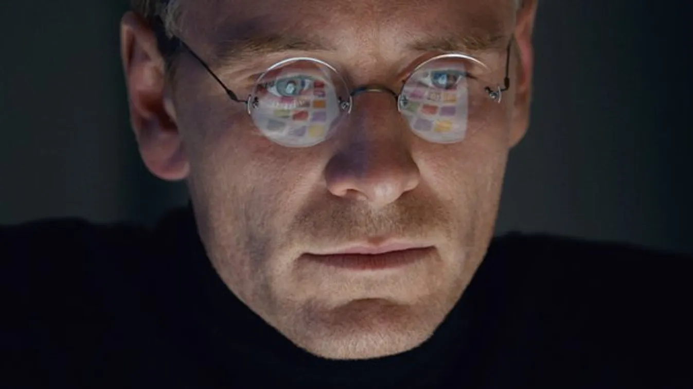 Michael Fassbender a Steve Jobs című filmben 