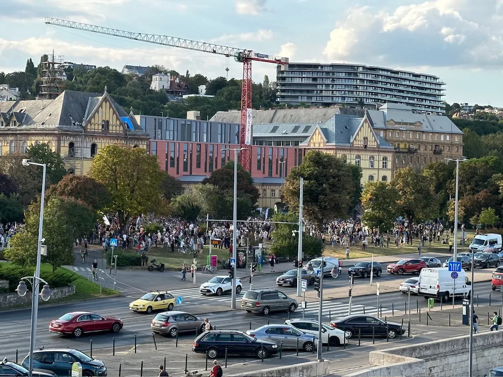 tüntetés, Budapest, 2023.09.15. oktatás, tanulás, tanítás, tanító, diák, tanár 