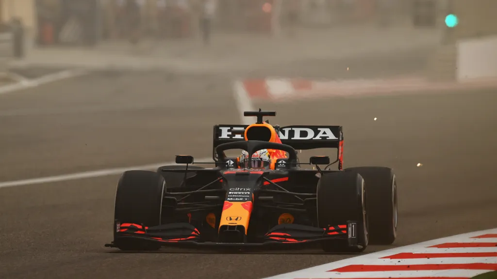 Forma-1, Max Verstappen, Red Bull Racing, Bahrein teszt 1. nap 