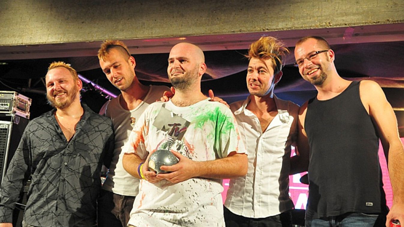 30Y, MTV EMA, MTV regionális díj