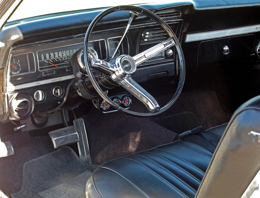 Chevrolet Impala Sport Coupe (1968) veteránteszt 