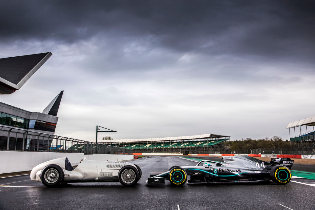 Mercedes-Benz Classic Insight: 125 years of Motorsport, Silverstone, Day 1 - Jürgen Tap 2019 Chinese Grand Prix - Preview 2019 Chinese Grand Prix 2019 Press Releases HOLDING Motorsport MMM Silverstone Circuit 2019 Internal Assets 2019 Events 2019 Mercedes
