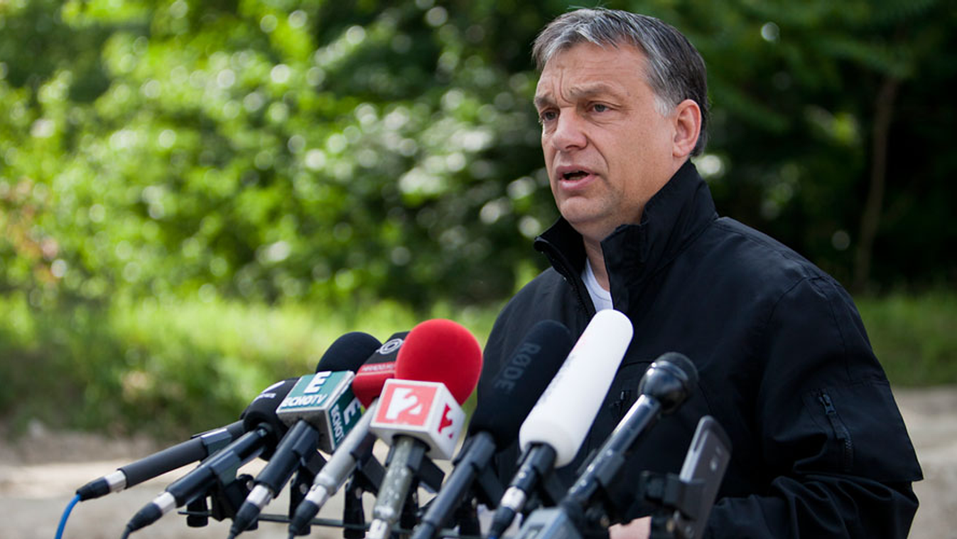 Orbán Viktor sajtótájékozatatót tartott a Római parton