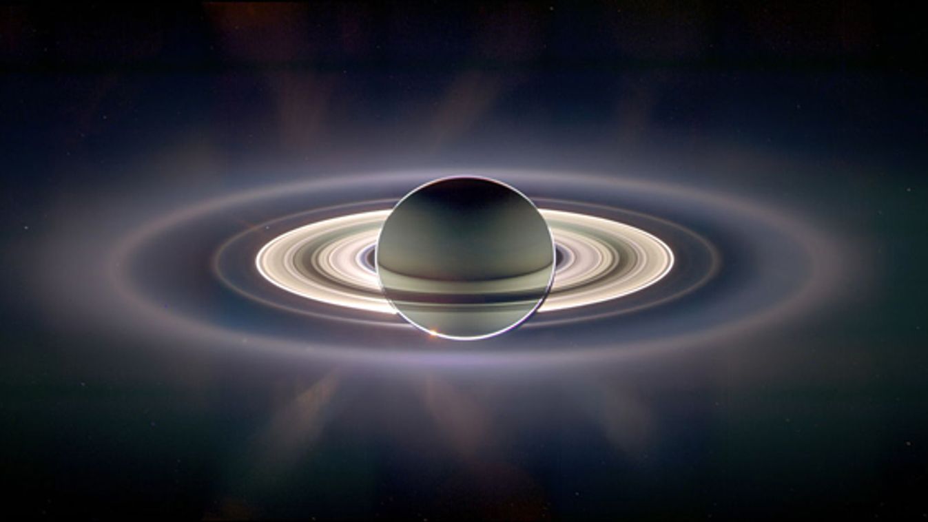 a szakértő kedvenc fotói a világűrről, Szaturnusz ellenfényben