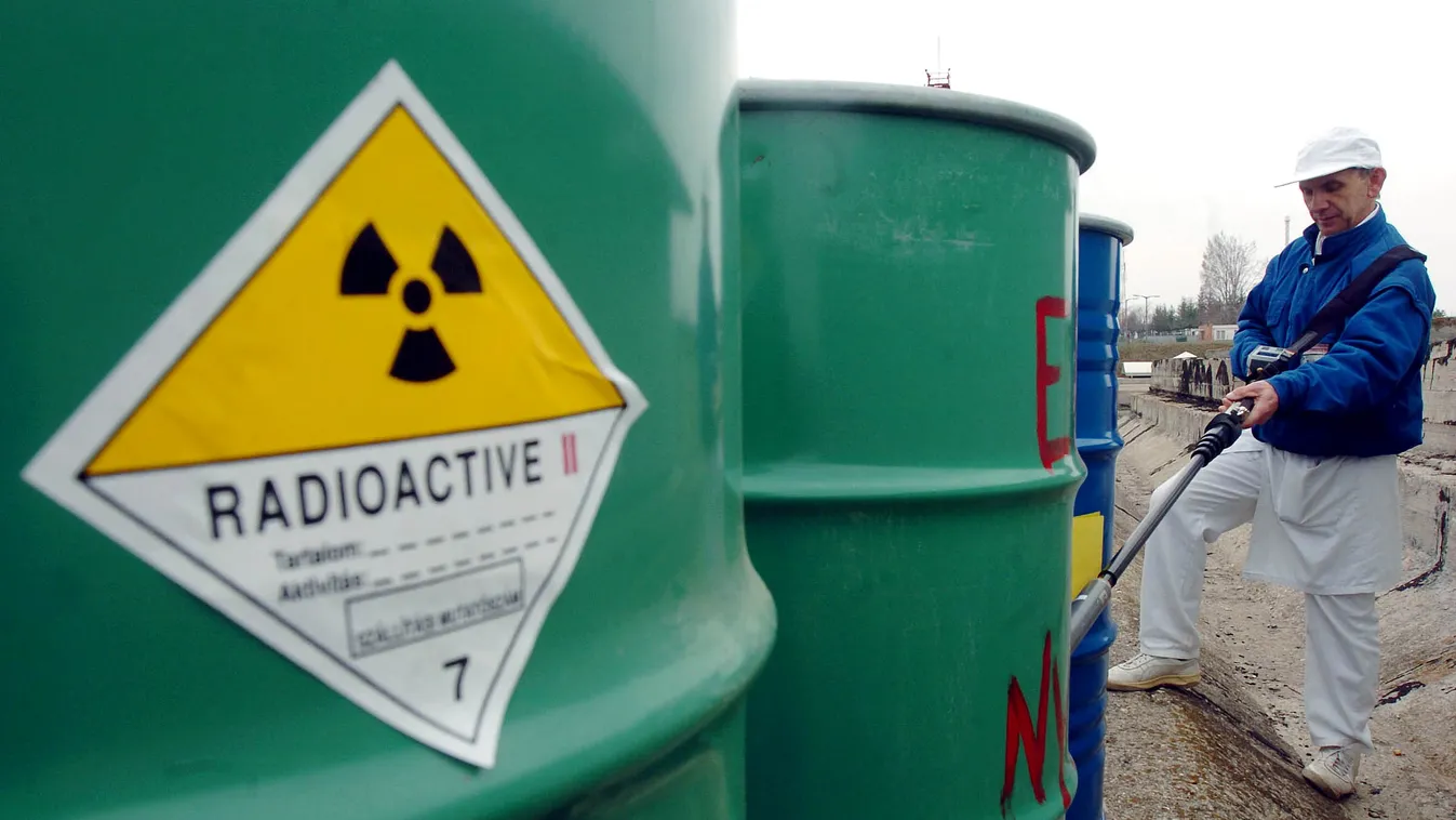 A püspökszilágyi Radioaktív Hulladék Feldolgozó és Tároló létesítmény, itt tárolják Paks atomhulladékát 