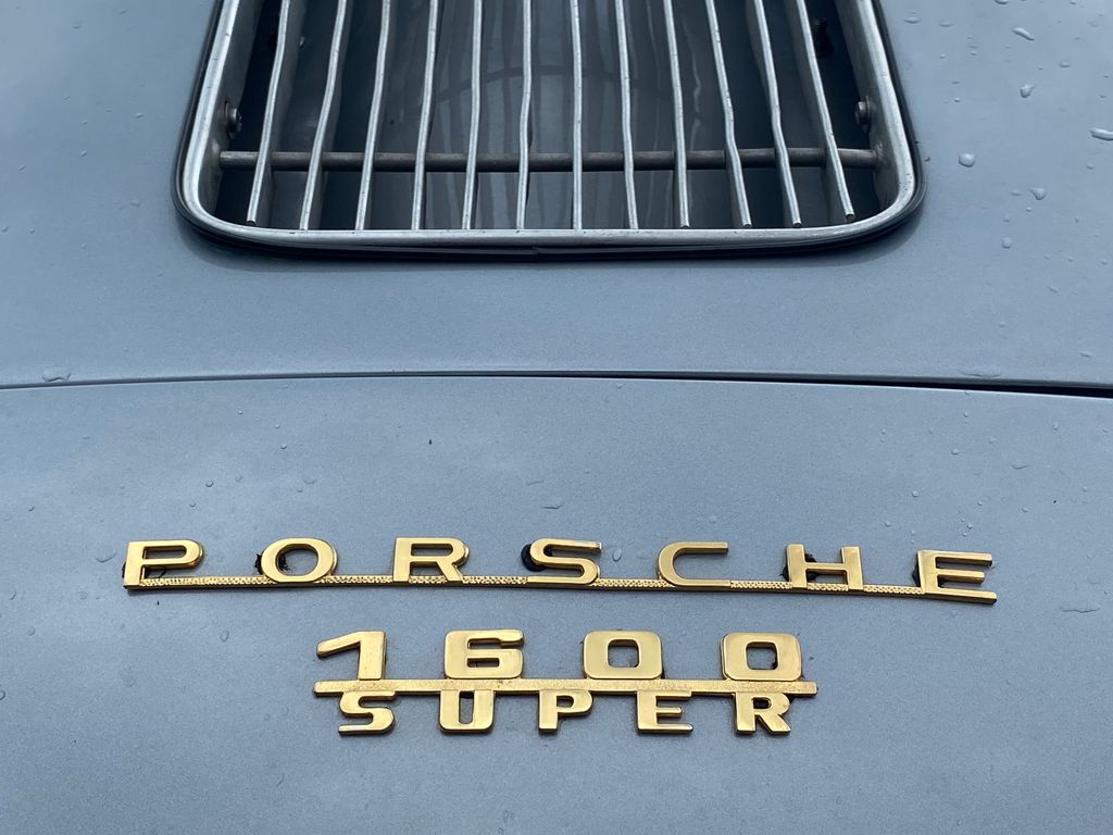 Porsche 75 Balaton Park Circuit 