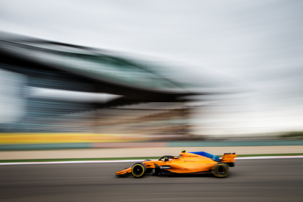 A Forma-1-es Kínai Nagydíj pénteki napja, Stoffel Vandoorne, McLaren Racing 