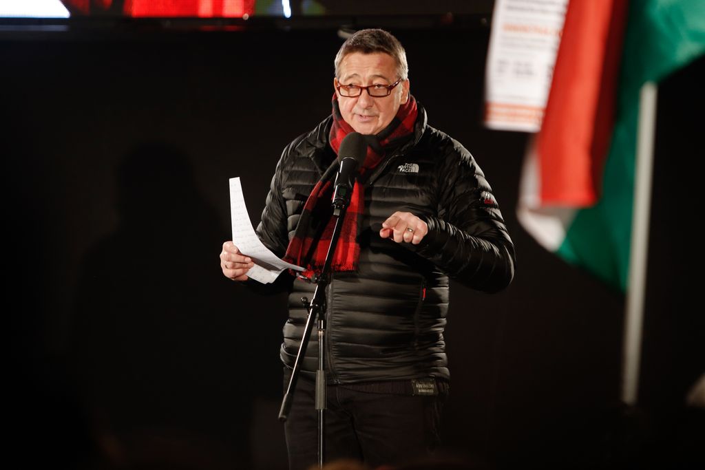 üntetés Niedermüller Péter erzsébetvárosi polgármester ellen DK Demokratikus Koalíció 