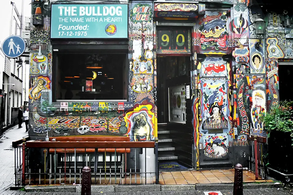 Amszterdam, coffeeshop, The Bulldog