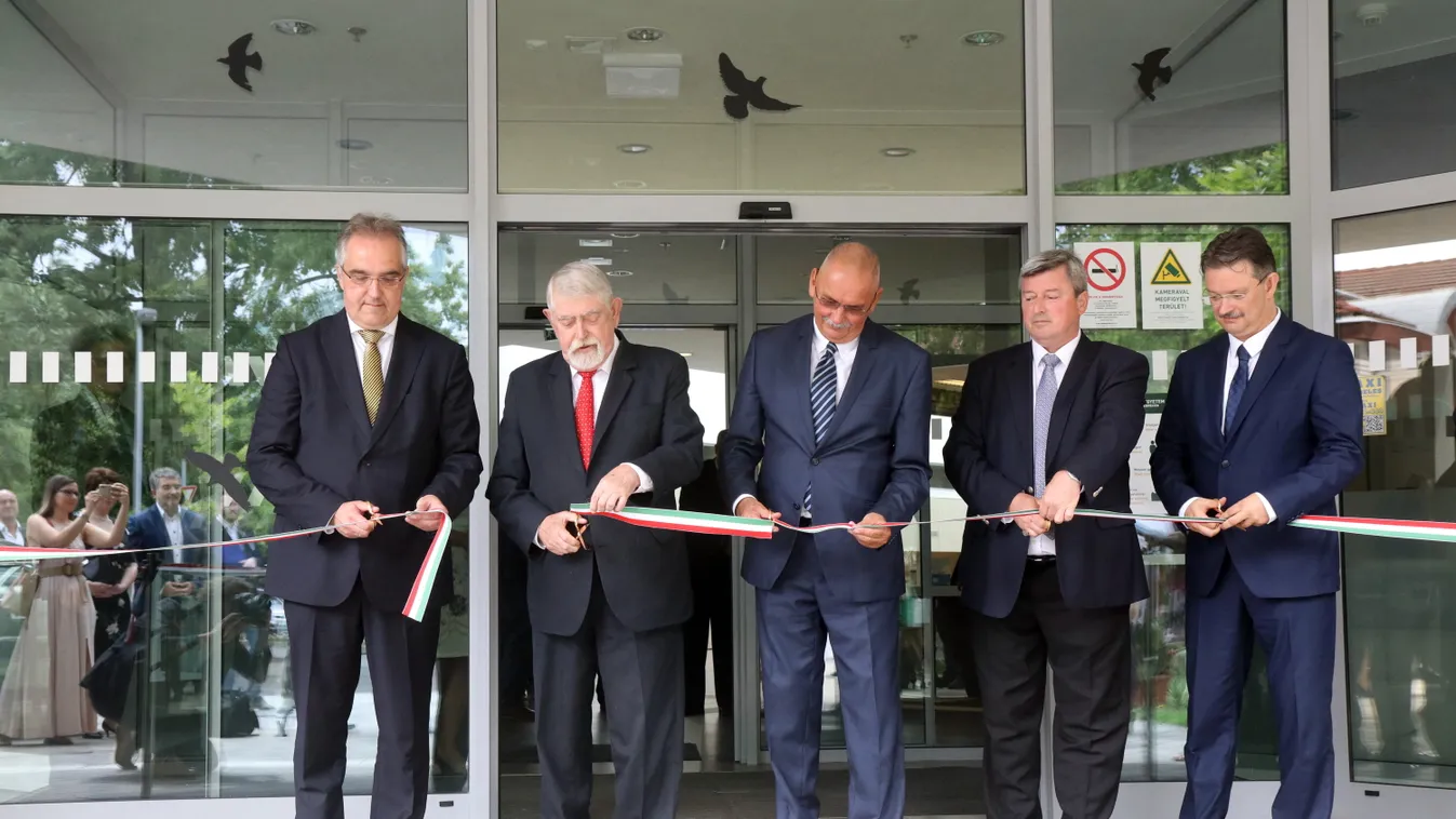 PÓSÁN László; SZILVÁSSY Zoltán; BÁCS Zoltán; SZABÓ Zoltán; KÁSLER Miklós 