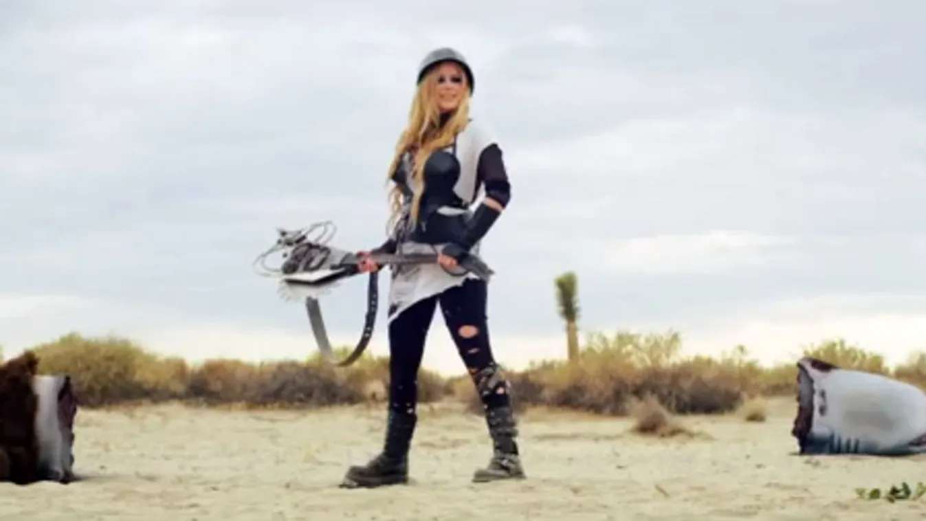Avril Lavigne - Rock N Roll, kép a videóból