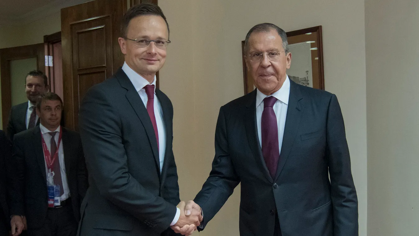 LAVROV, Szergej; SZIJJÁRTÓ Péter 