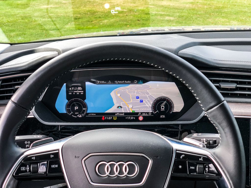 Audi Etron 
