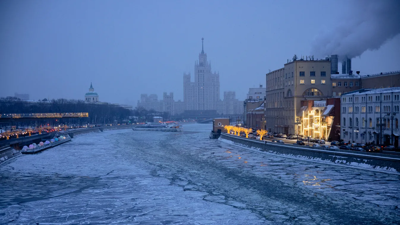 Moszkva, havazás, hó, időjárás, tél 