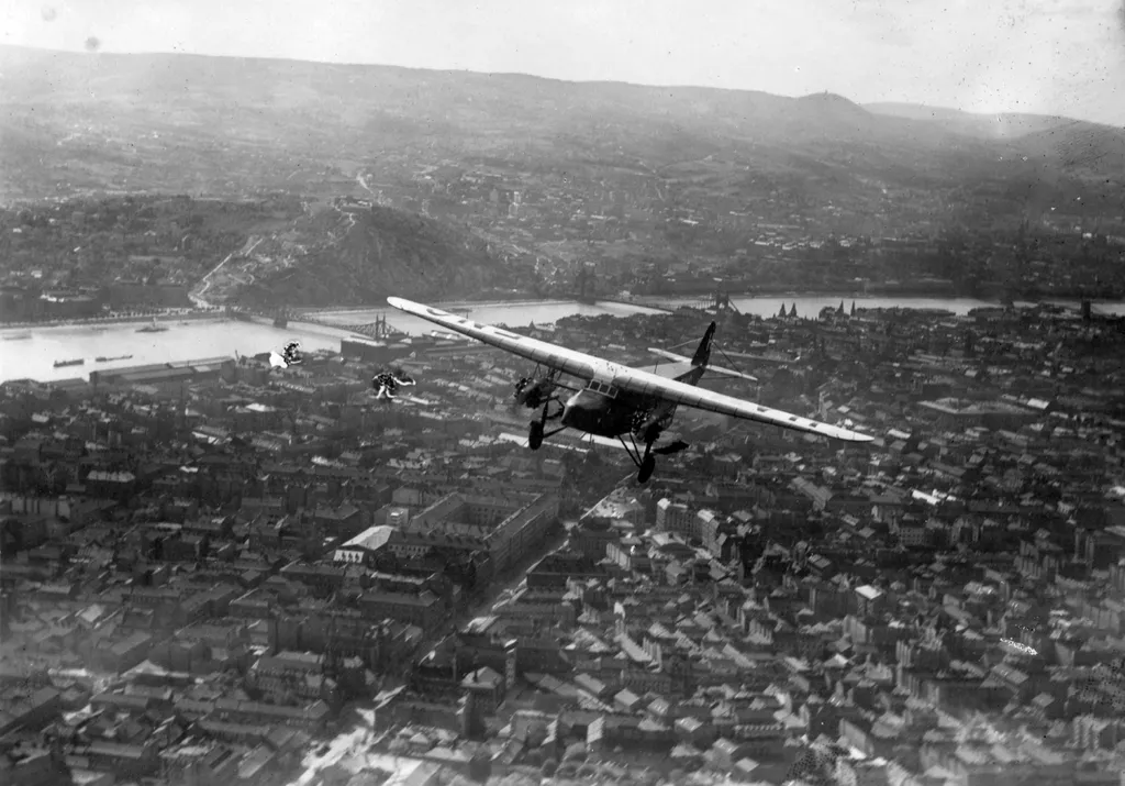 Légifotók régen, amikor még nem drónokkal fotóztak 