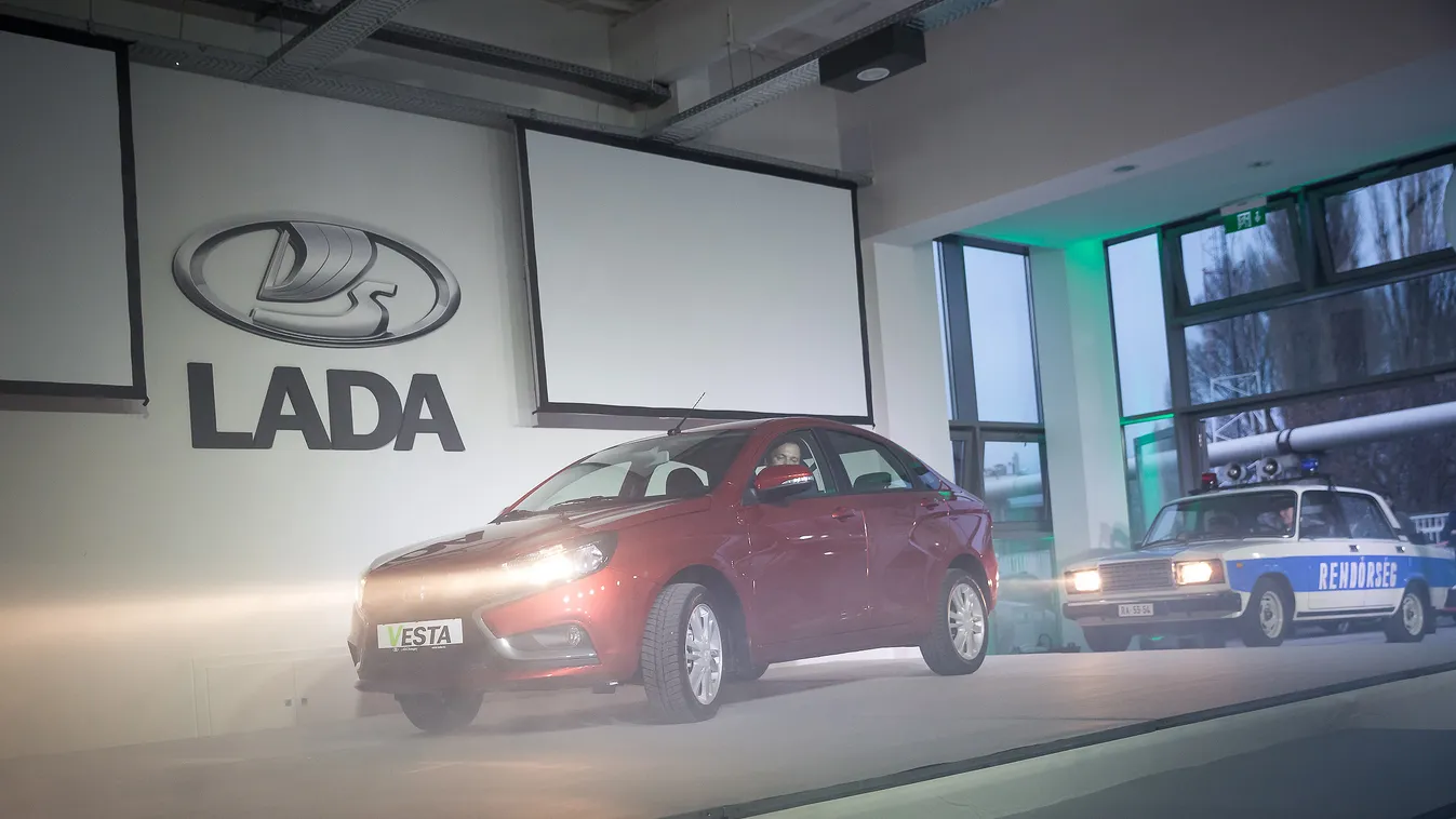Autó Lada Vesta bemutató Sajtóbemutató Sajtótájékoztató 