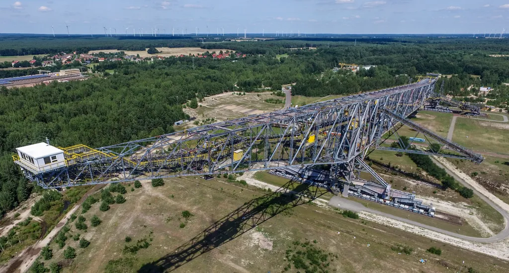 Overburden Conveyor Bridge F60, munkagép, A világ leghatalmasabb munkagépei 