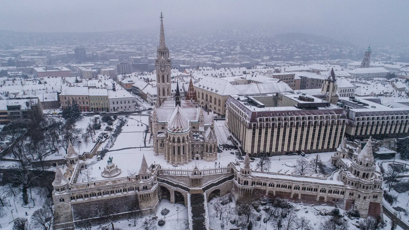 havazás, Budapest, hó, drón, vár, január, havas város 