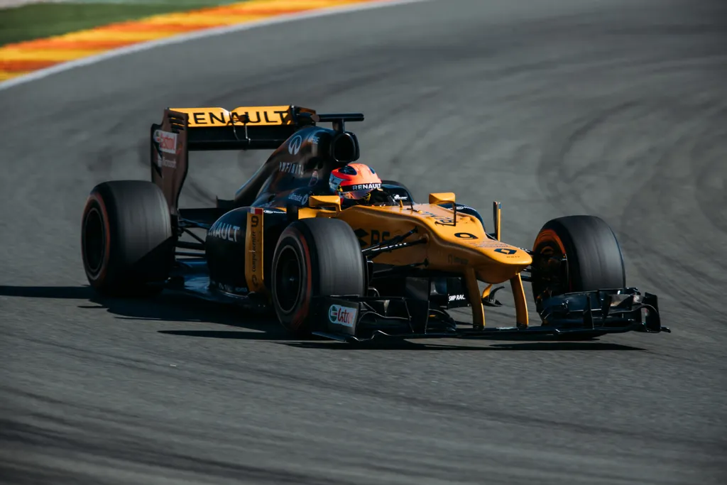 Forma-1, Robert Kubica, Renault Sport Racing, Valencia teszt 