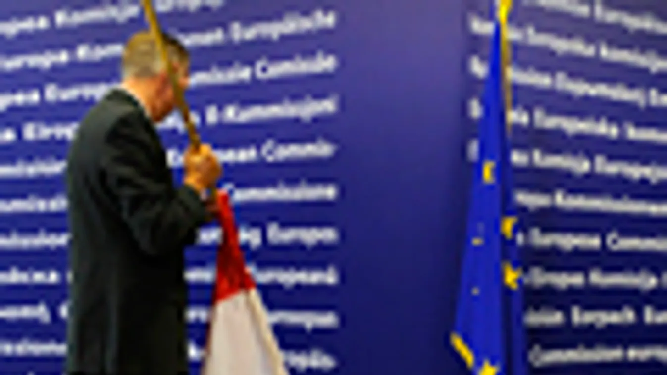 Magyarország, leminősítés, jitelminősítő, bóvli, Erópai Unió