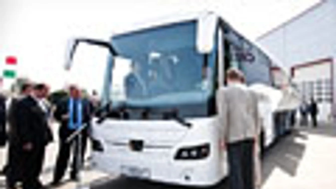 kravtex, credo, új magyar busz, intercity autóbusz 