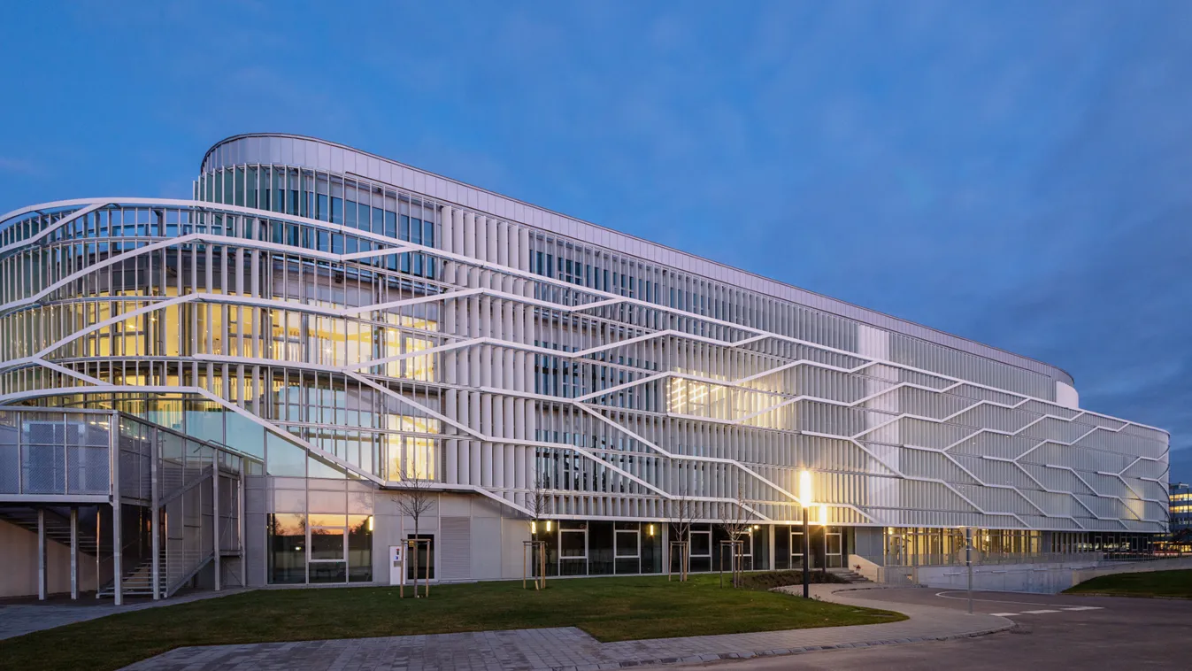 A Neumann János Egyetem campusának 2019-ben átadott oktatási épülete 