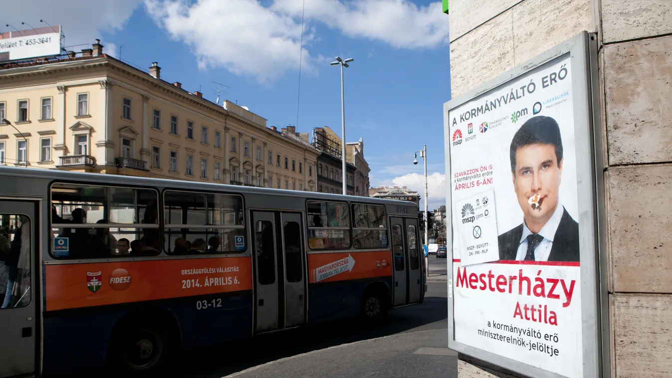 Választási hirdetések a BKK járművein BKK BKV busz Ikarus választás 2014 választási kampány plakát hirdetés járműreklám Fidesz Magyarország jobban teljesít Mesterházy Attila kormányváltás baloldali összefogás 