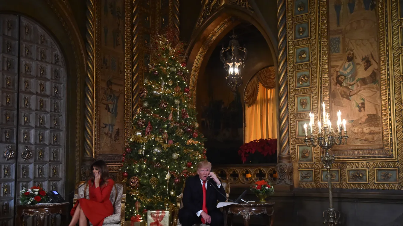 Donald Trump, Melania Trump, karácsonyfa, karácsony 