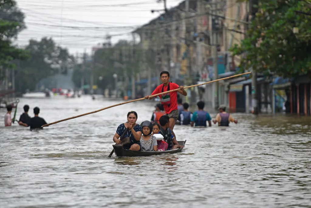 Áradás víz Mianmar  flood weather TOPSHOTS Horizontal 