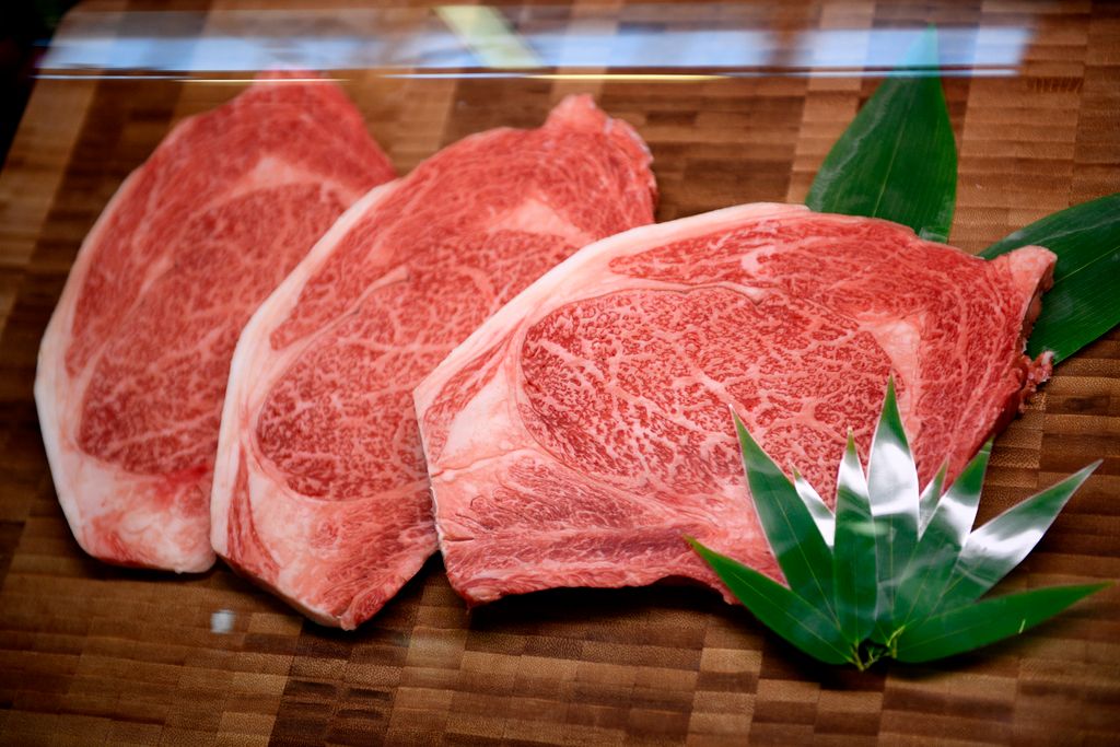 Mutatjuk a világ legdrágább ételeit, Japán Wagyu steak 