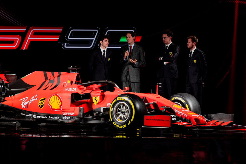 Forma-1, Scuderia Ferrari, Ferrari SF90, Charles Leclerc, John Elkann, Mattia Binotto, Sebastian Vettel 