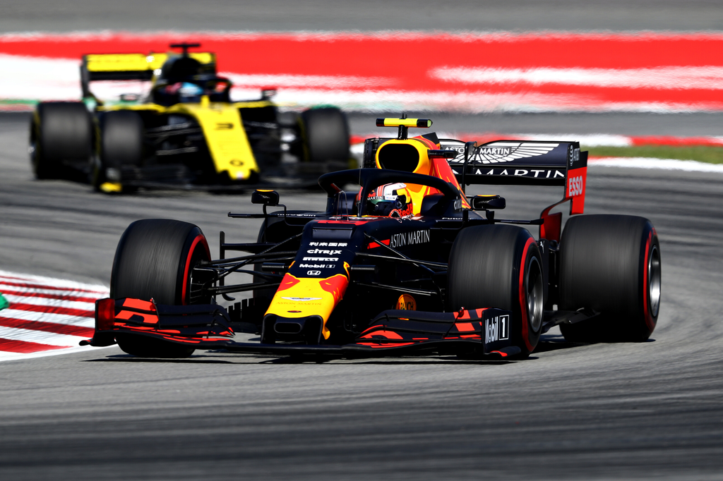 Forma-1, Max Verstappen, Red Bull Racing, Daniel Ricciardo, Renault F1 Team, Spanyol Nagydíj 
